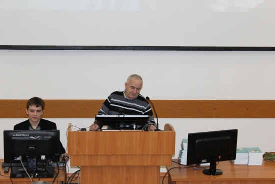 Ст. научный сотрудник филиала ООО Газпром ВНИИГАЗ в г. Ухте Б. Н. Черкас...